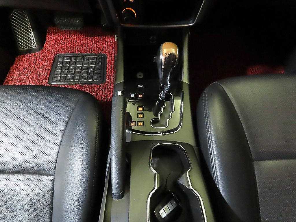 Ssangyong Korando - Vista 12