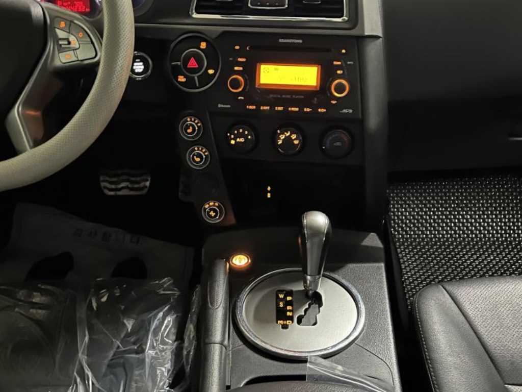 Ssangyong Korando - Vista 10