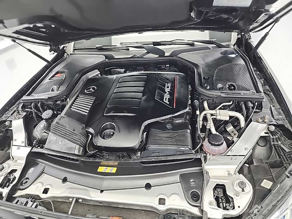 Mercedes Benz E class - Vista 5
