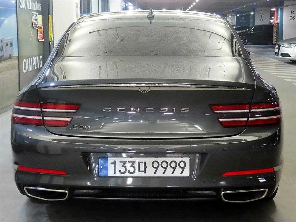 Genesis G80 - Vista 5