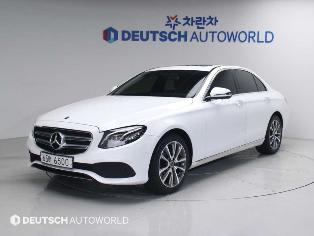 Mercedes Benz E class 2019 Blanco - Importación desde Corea - HF Imports Iquique - Foto 1