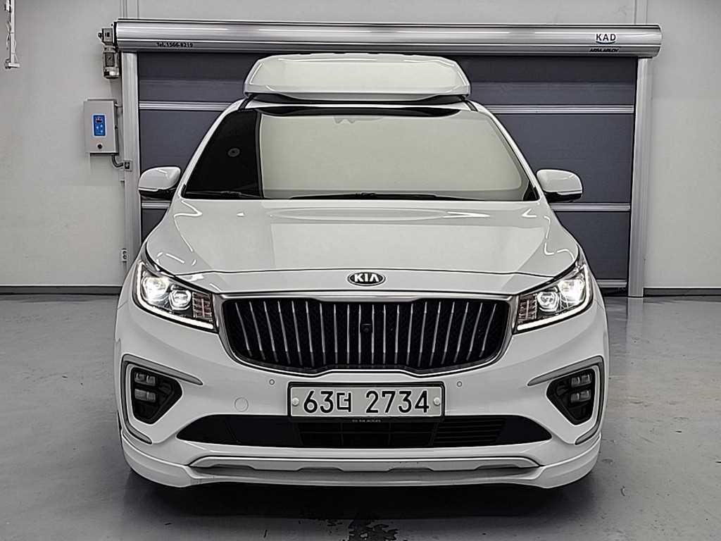 KIA Carnival - Vista 2