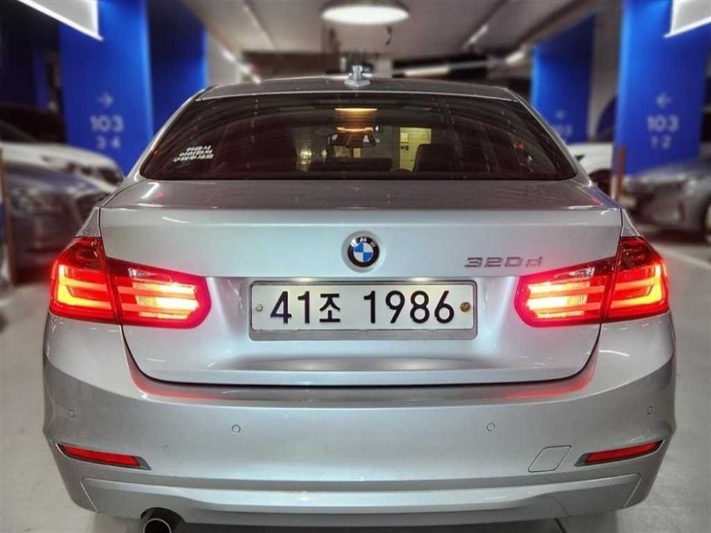 BMW 3 series - Vista 4