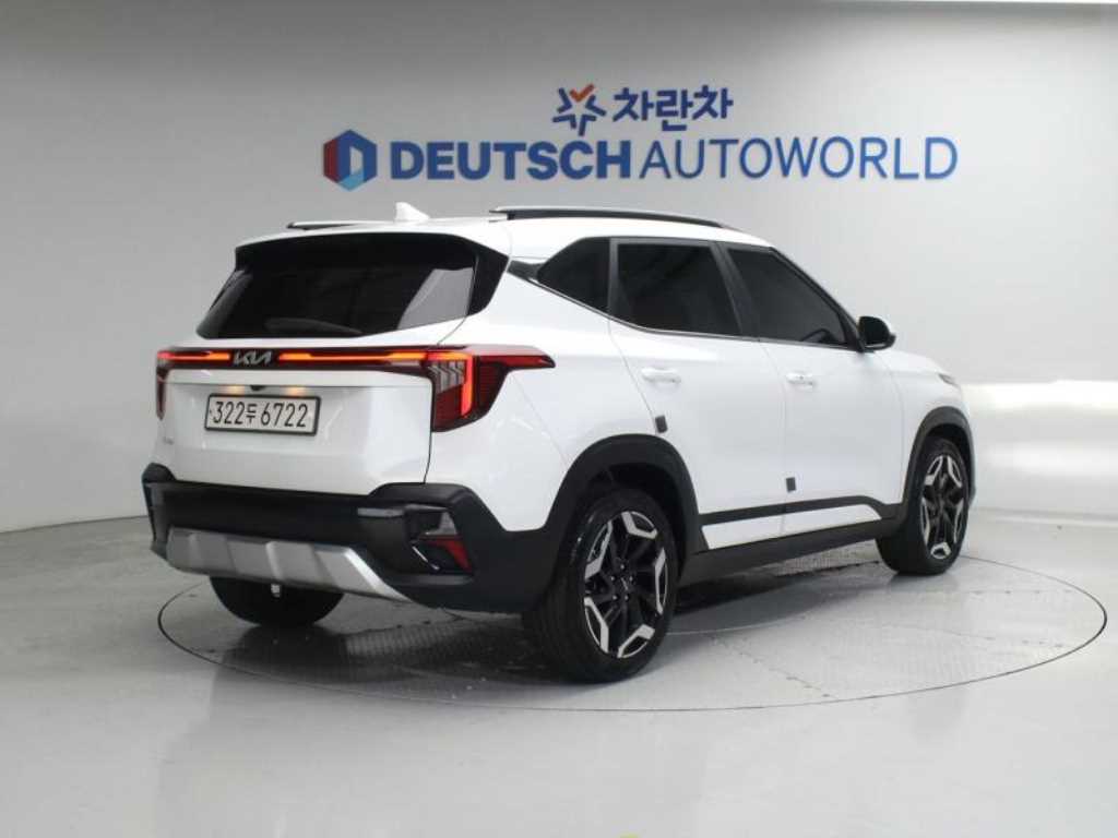 KIA Seltos - Vista 2
