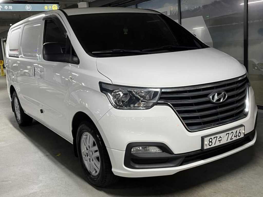HYUNDAI Starex 2019 - Importación desde Corea - HF Imports Iquique - Foto 1