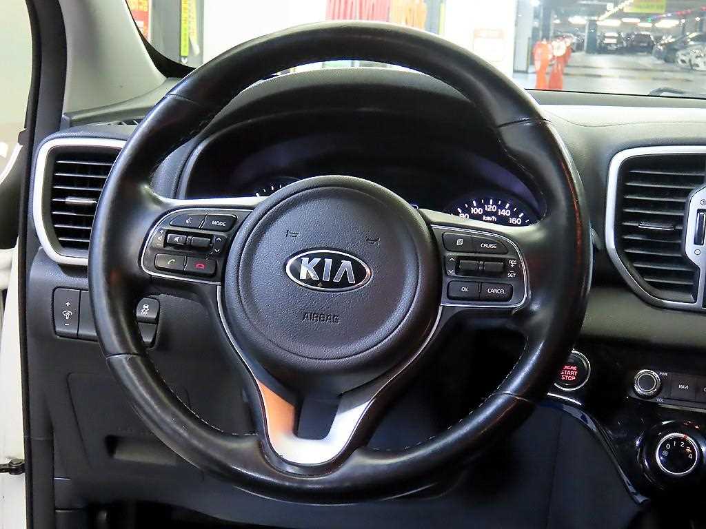 KIA Sportage - Vista 8