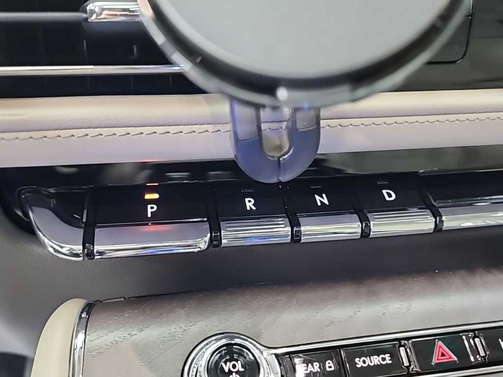 Lincoln Aviator - Vista 8