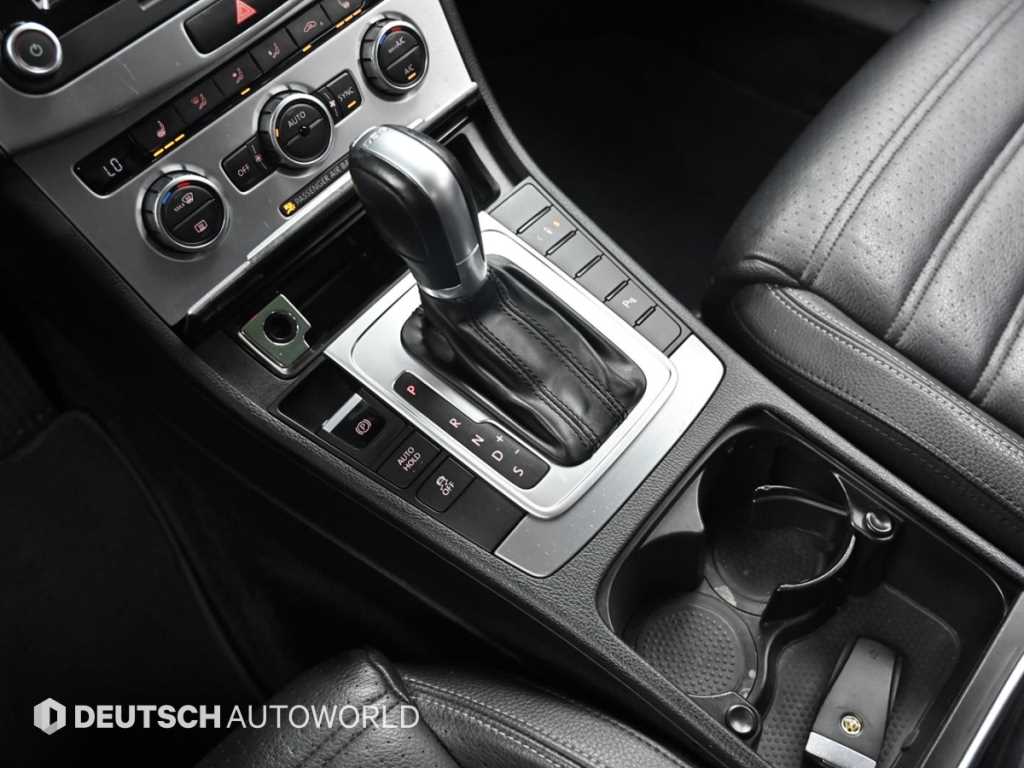 Volkswagen CC - Vista 9