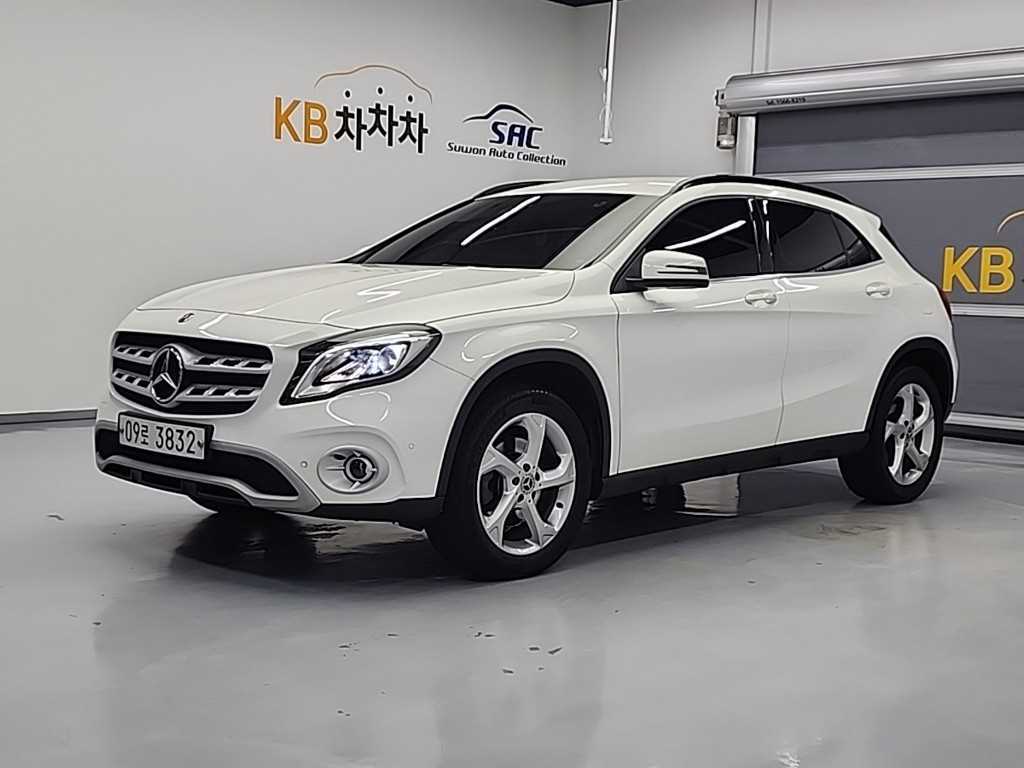 Mercedes Benz GLA Class 2019 - Importación desde Corea - HF Imports Iquique - Foto 1