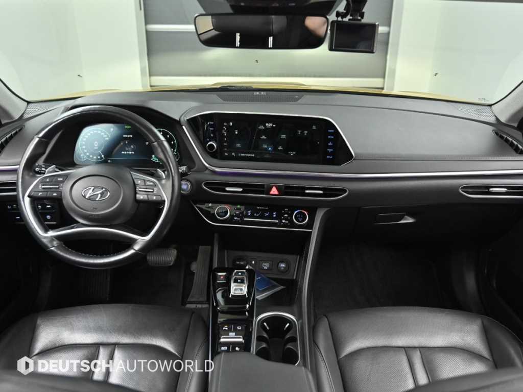 HYUNDAI Sonata - Vista 7