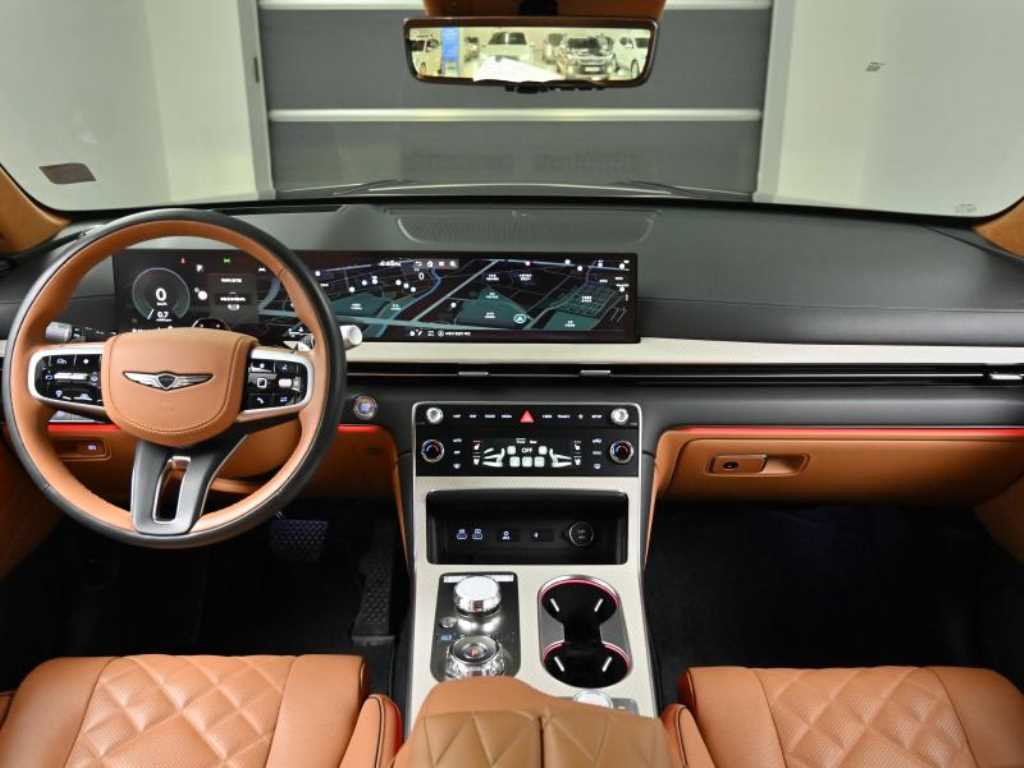 Genesis GV80 - Vista 7