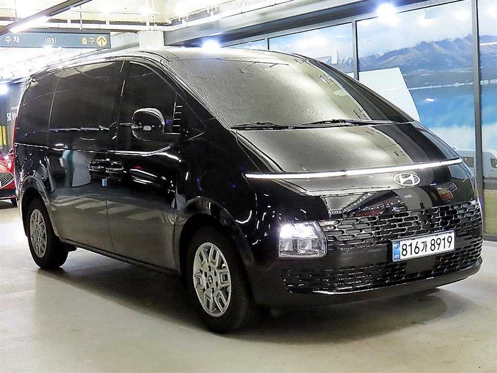 HYUNDAI Staria 2025 - Importación desde Corea - HF Imports Iquique - Foto 1