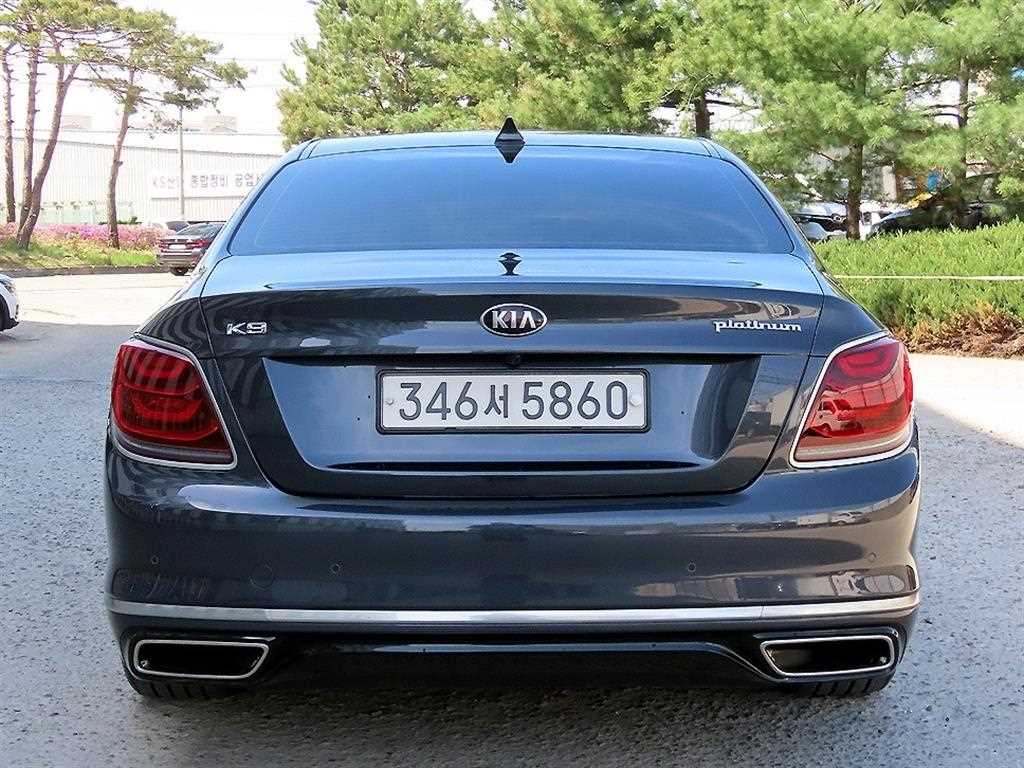 KIA K9 - Vista 4