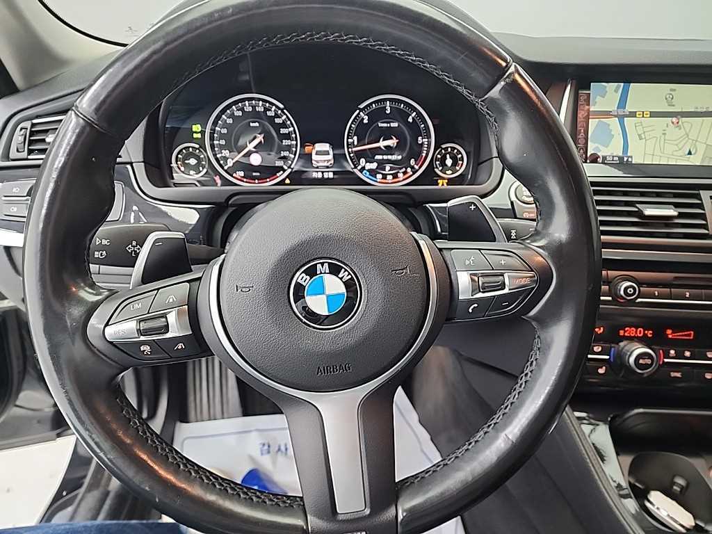 BMW 5 Series - Vista 10