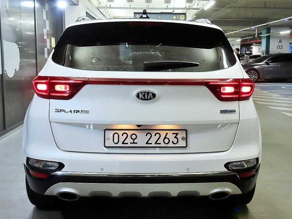 KIA Sportage - Vista 5