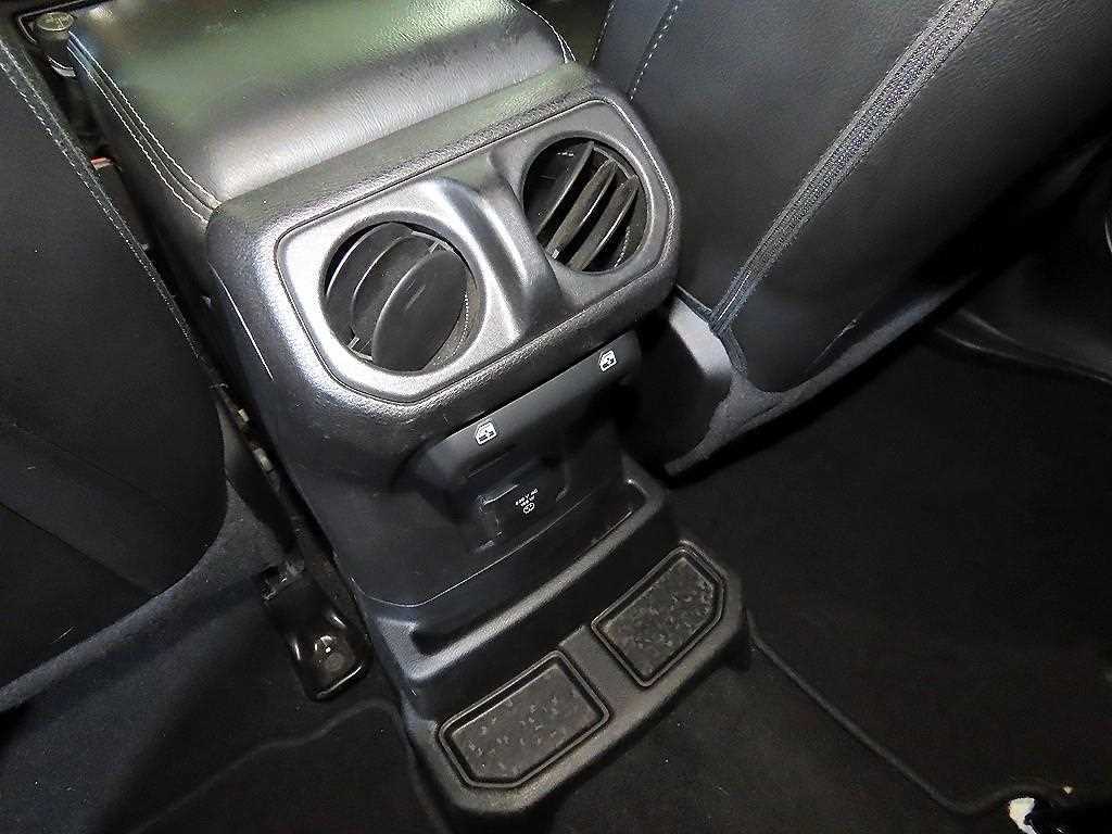 Jeep Wrangler 2019 Blanco - Importación desde Corea - HF Imports Iquique - Foto 17