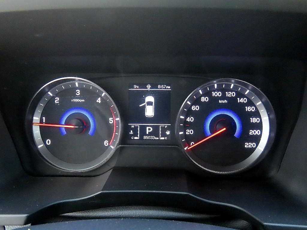 Ssangyong Tivoli - Vista 9
