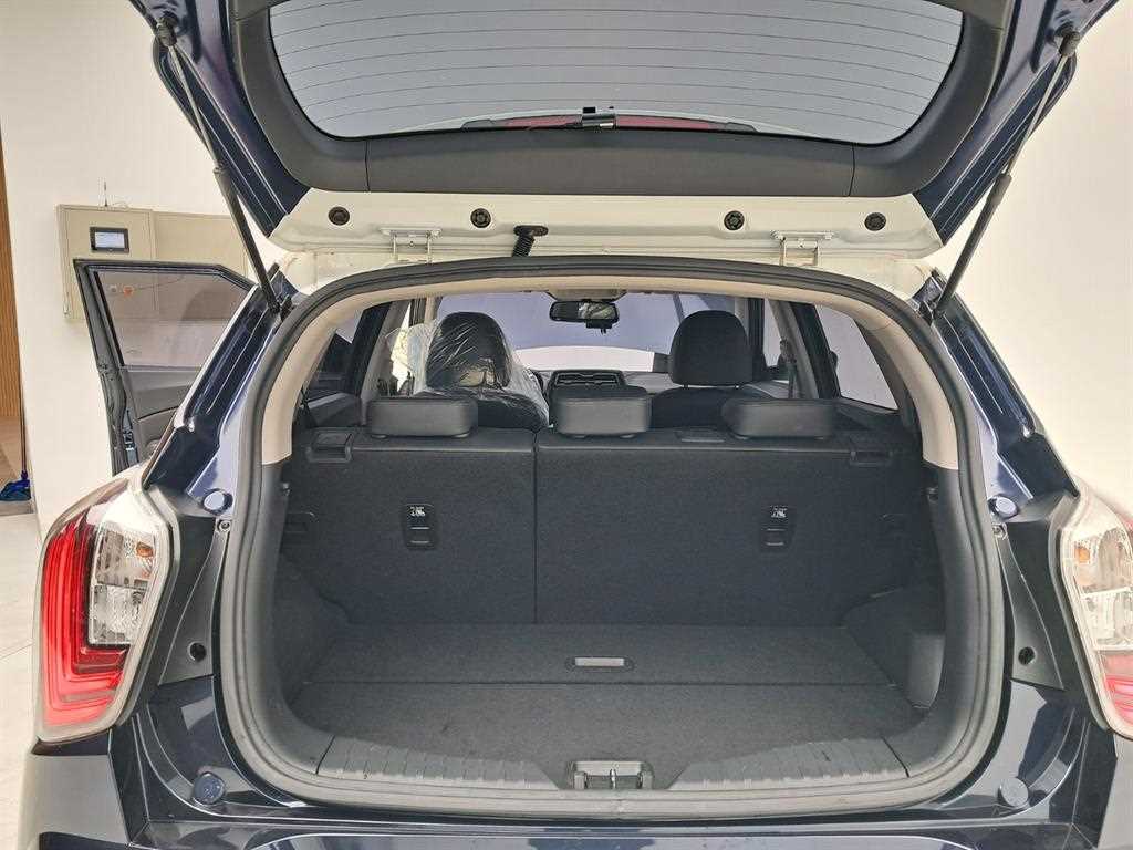 Ssangyong Tivoli 2020 Azul - Importación desde Corea - HF Imports Iquique - Foto 17