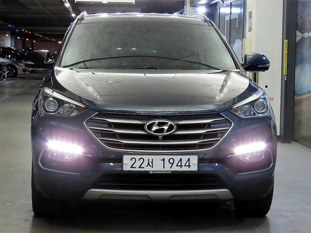HYUNDAI Santa Fe - Vista 2
