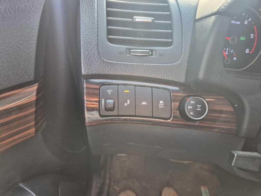 KIA Mohave - Vista 10