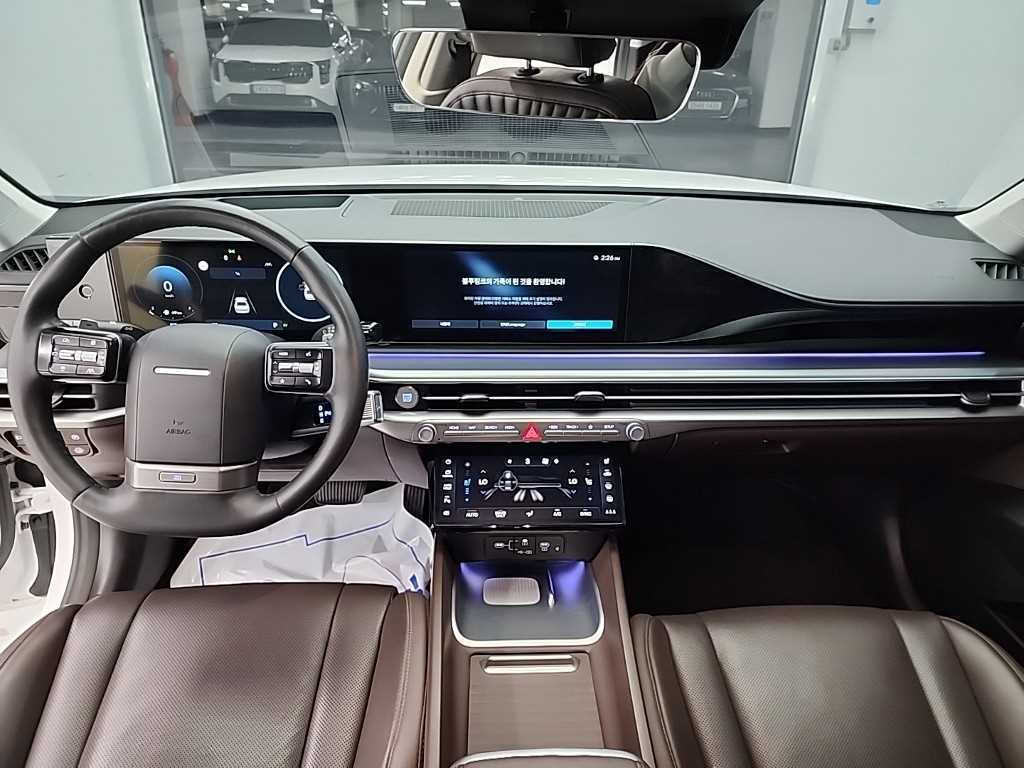 HYUNDAI Grandeur - Vista 7