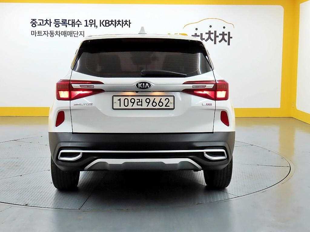 KIA Seltos - Vista 3