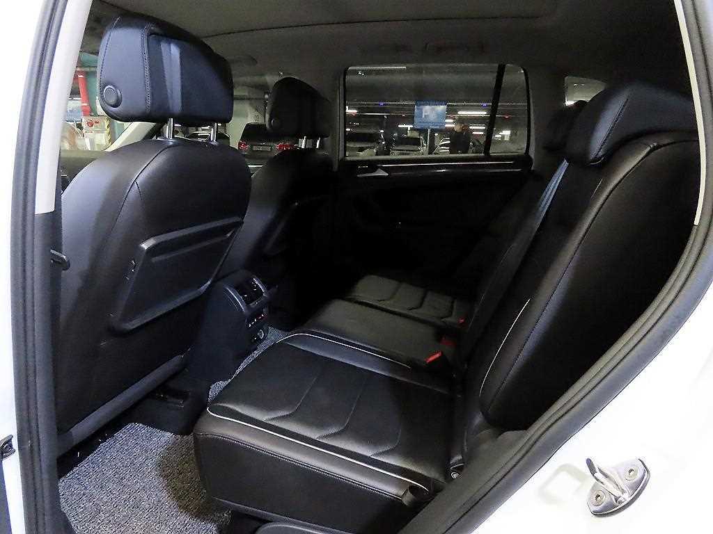 Volkswagen Tiguan - Vista 7