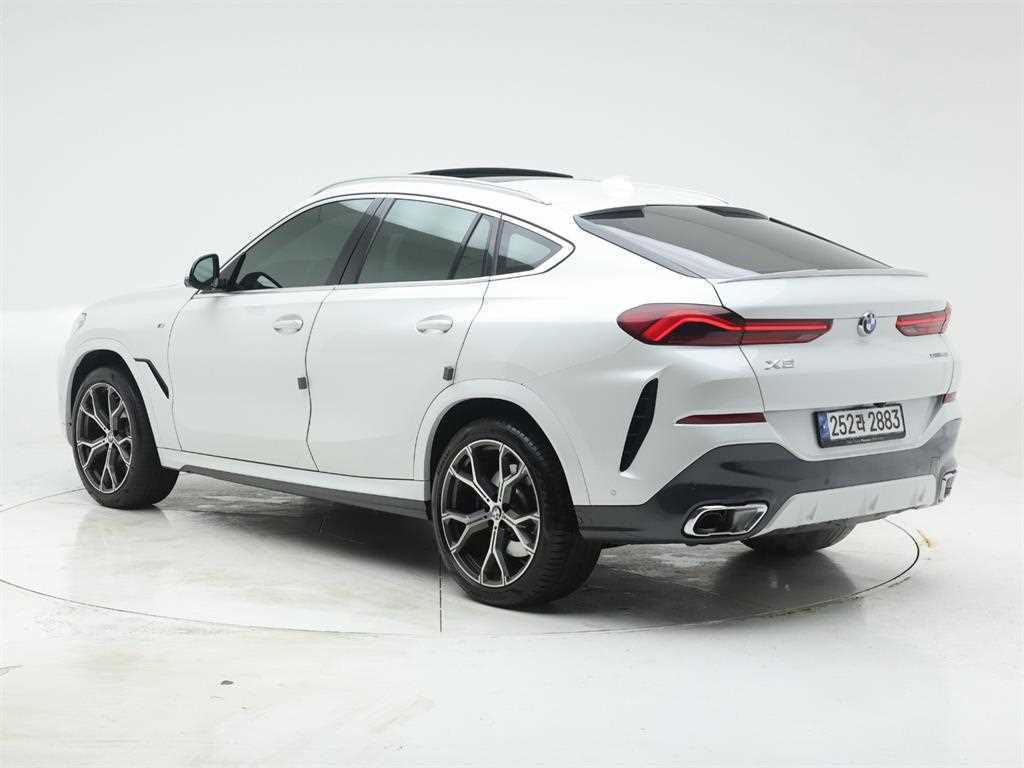BMW X6 - Vista 4