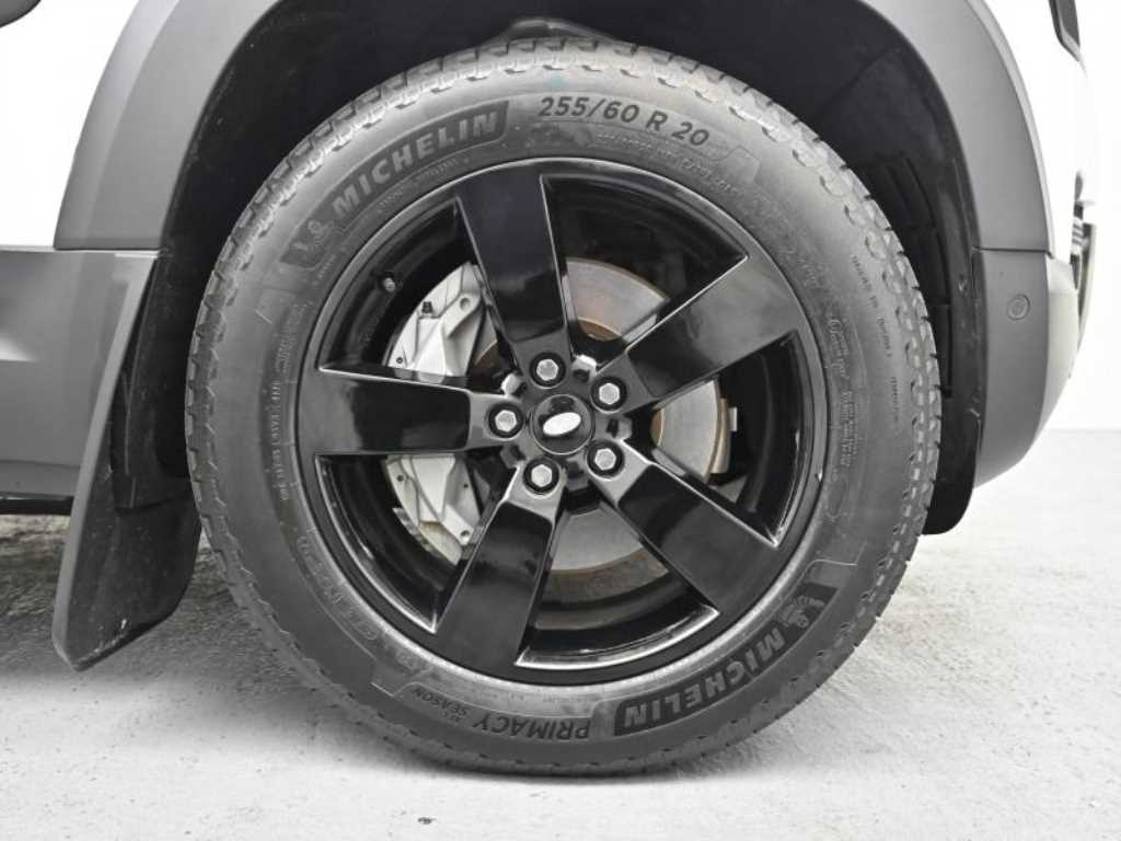 Land Rover Defender - Vista 5