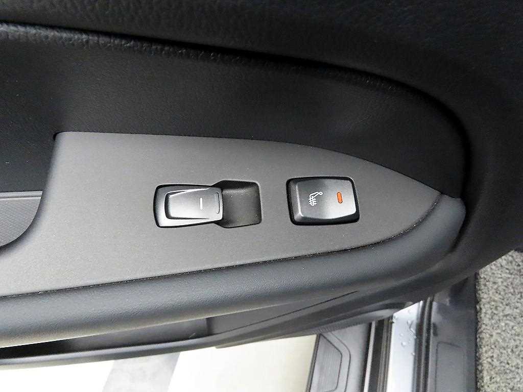 Ssangyong Rexton - Vista 12