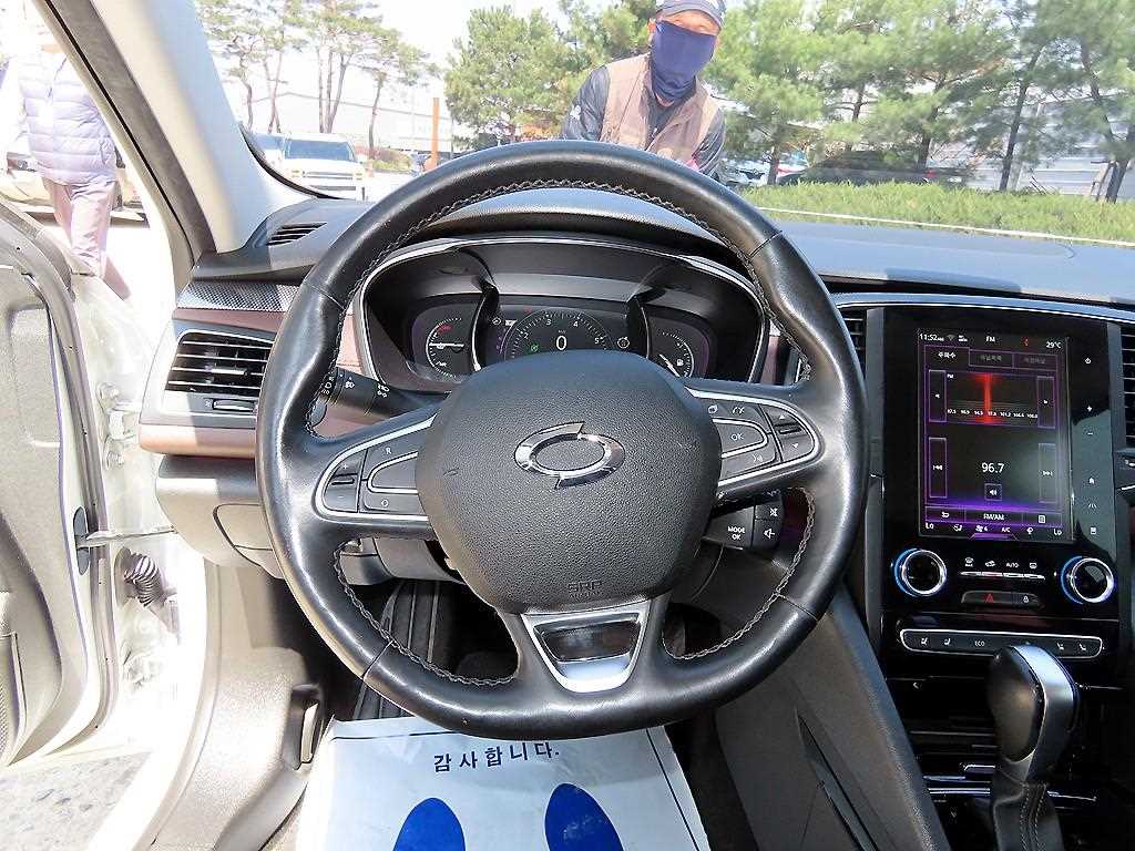 SAMSUNG SM6 - Vista 8