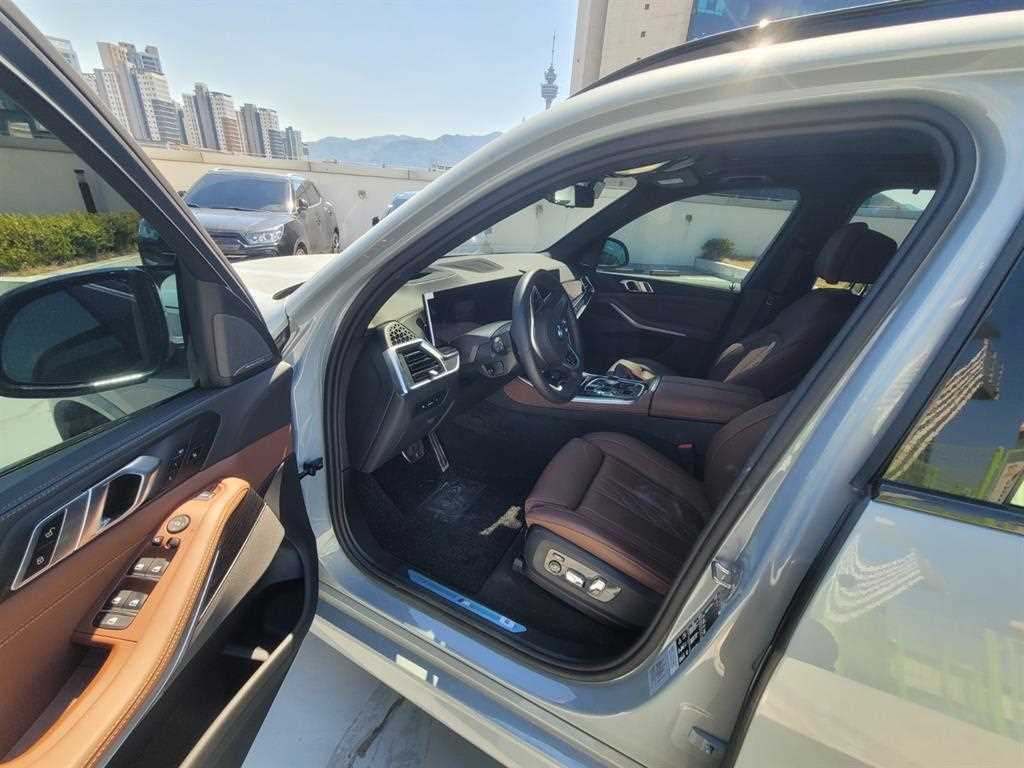 BMW X5 2025 skyblue - Importación desde Corea - HF Imports Iquique - Foto 17