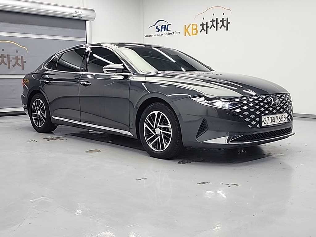 HYUNDAI Grandeur - Vista 4