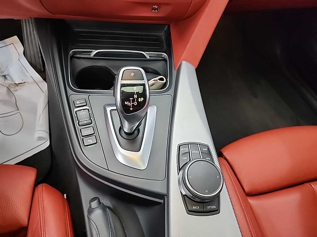 BMW 4 Series - Vista 8