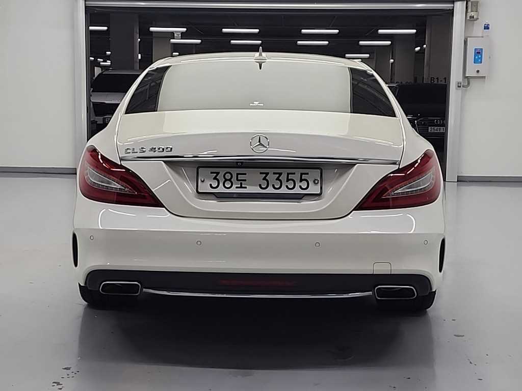 Mercedes Benz CLS Class - Vista 3