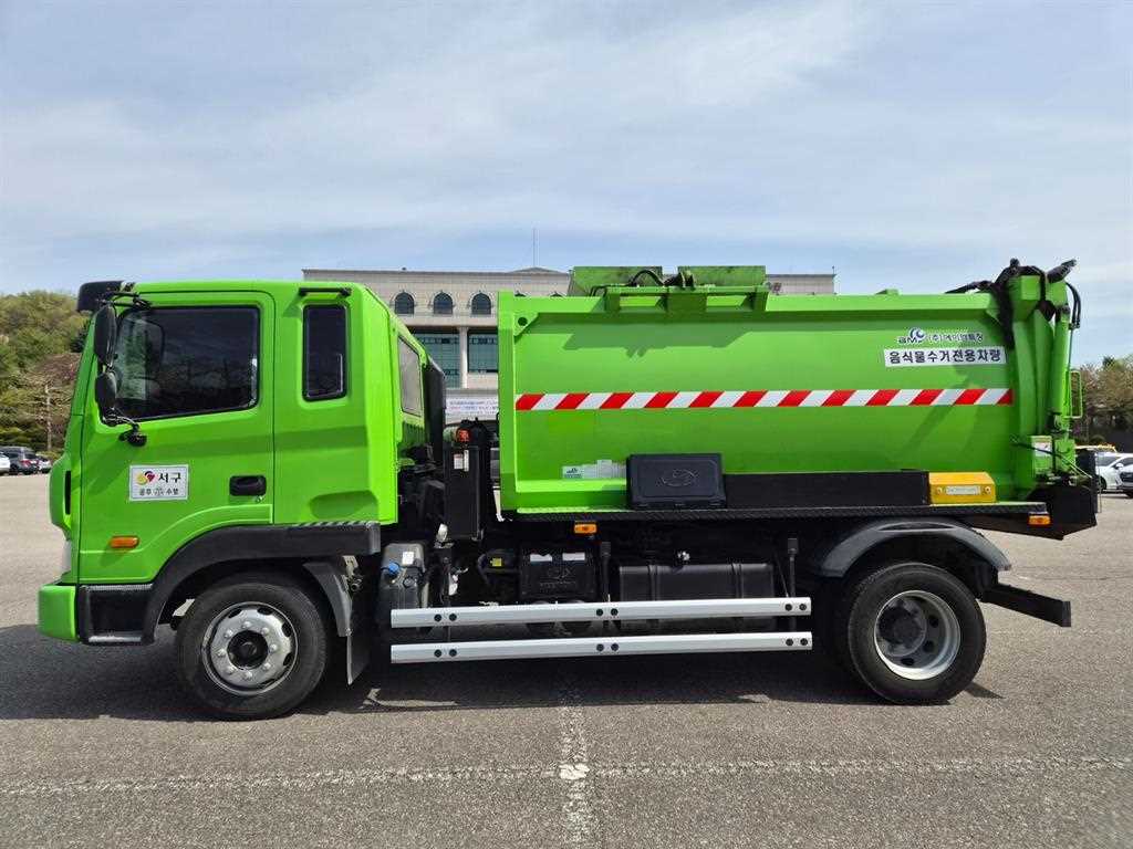 medium and large cargo Special - Vista 8