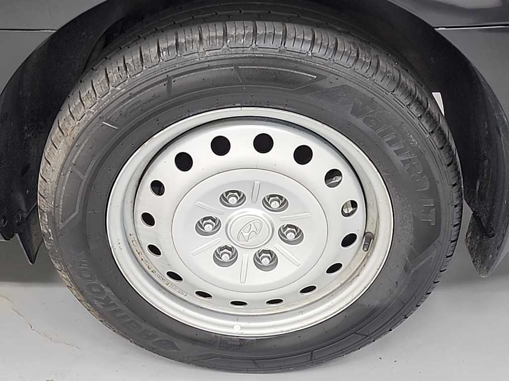 HYUNDAI Staria 2022 Negro - Importación desde Corea - HF Imports Iquique - Foto 19