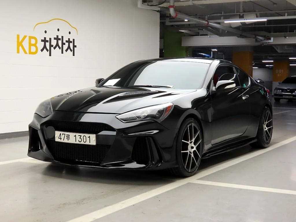 HYUNDAI Genesis - Vista 2