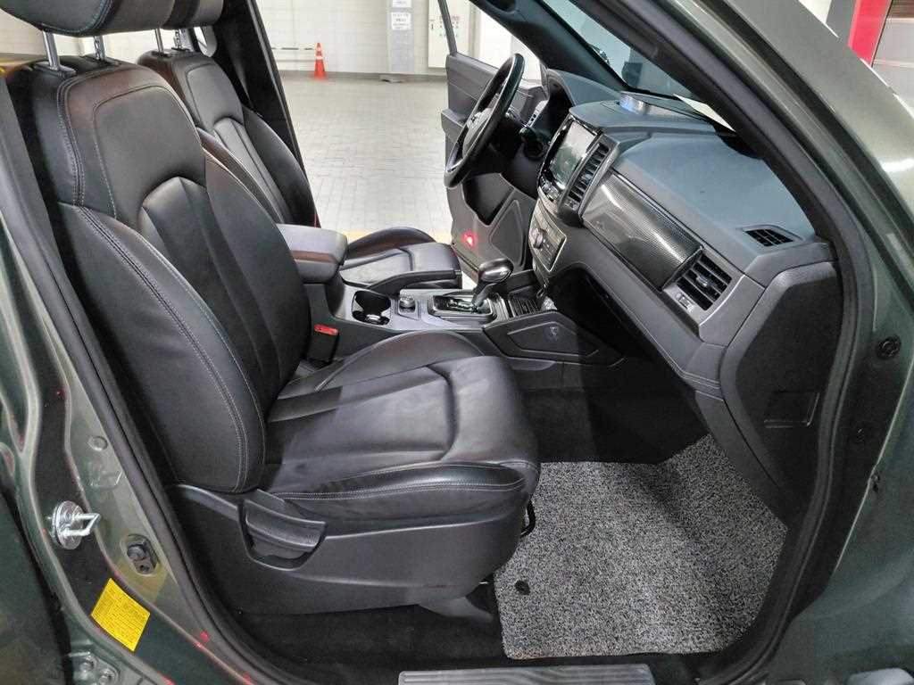 Ssangyong Rexton 2022 Verde - Importación desde Corea - HF Imports Iquique - Foto 16