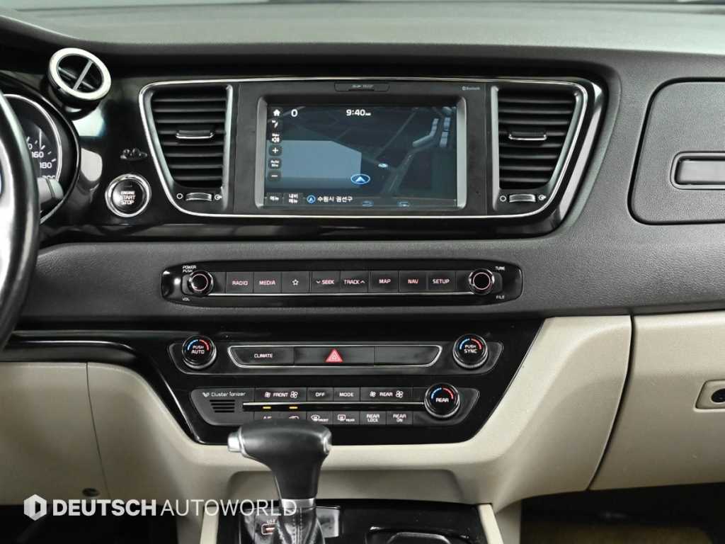 KIA Carnival 2018 Gris - Importación desde Corea - HF Imports Iquique - Foto 14