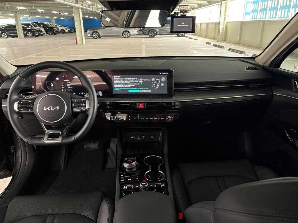 KIA K5 - Vista 5