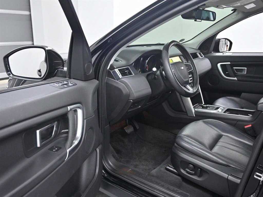 Land Rover Discovery Sports - Vista 11