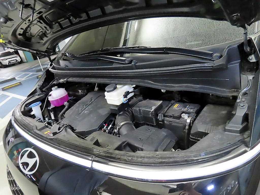 HYUNDAI Staria 2025 - Importación desde Corea - HF Imports Iquique - Foto 19