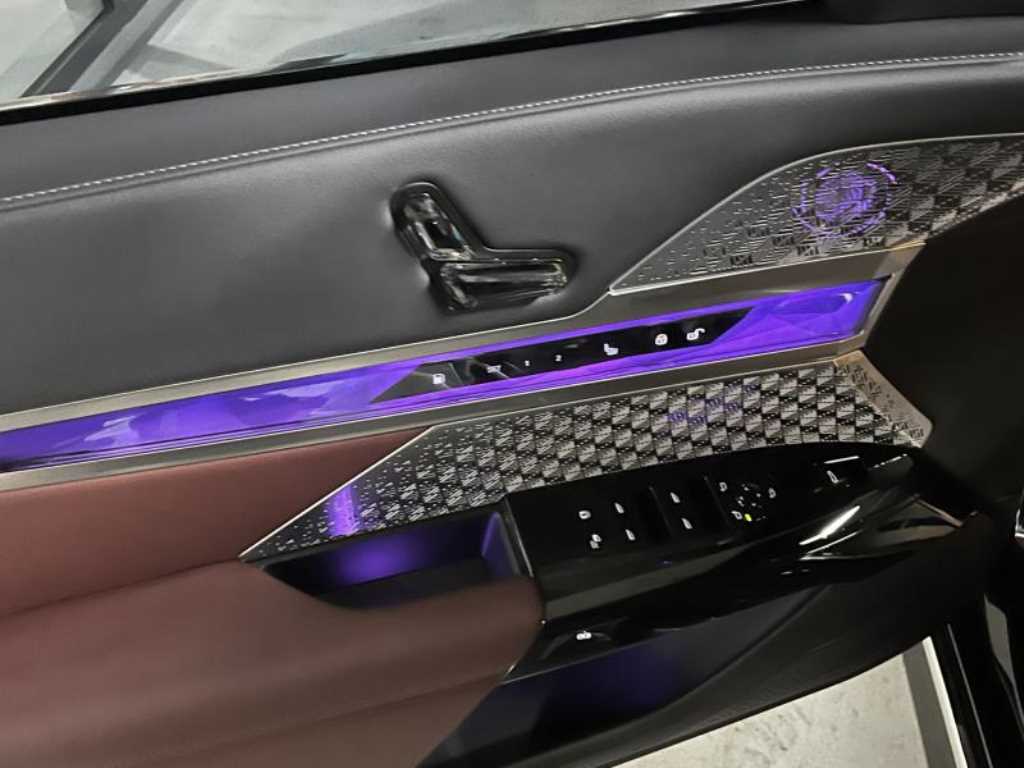 BMW 7 Series - Vista 12