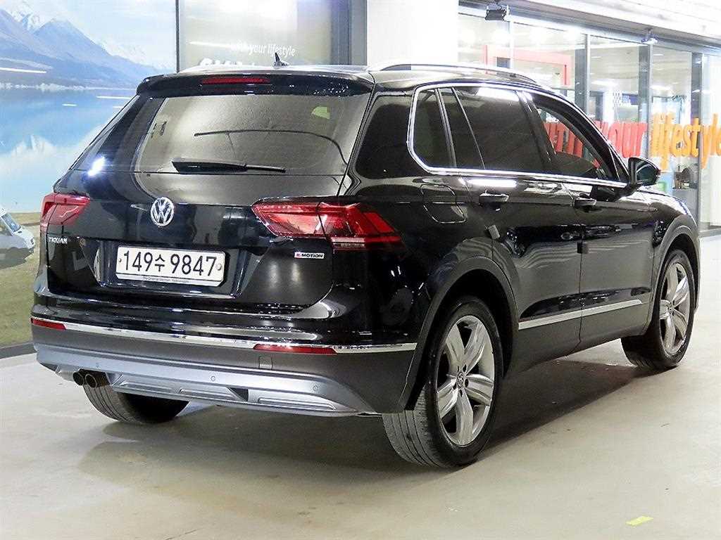 Volkswagen Tiguan - Vista 4