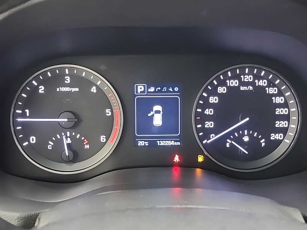 HYUNDAI Tucson - Vista 6