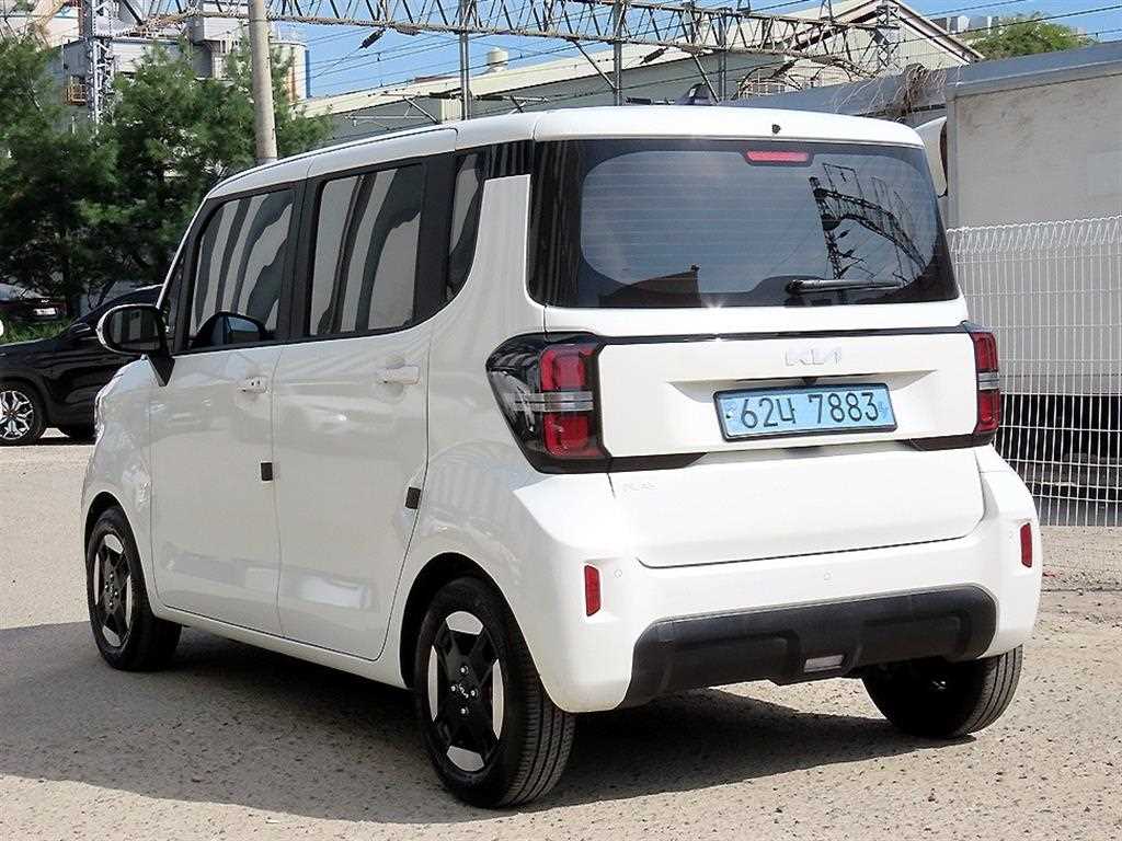 KIA Ray - Vista 3