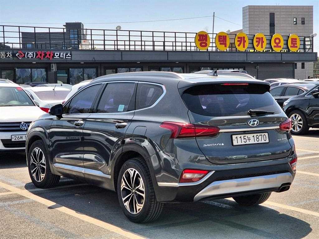 HYUNDAI Santa Fe - Vista 6