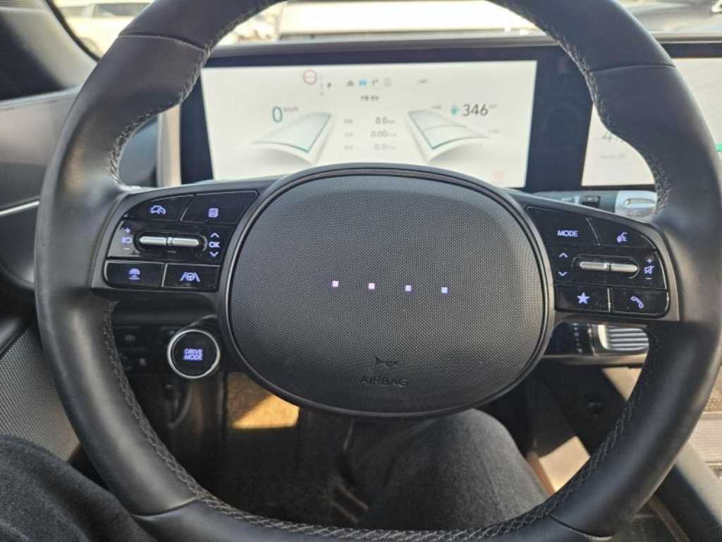 HYUNDAI Ioniq 6 - Vista 10