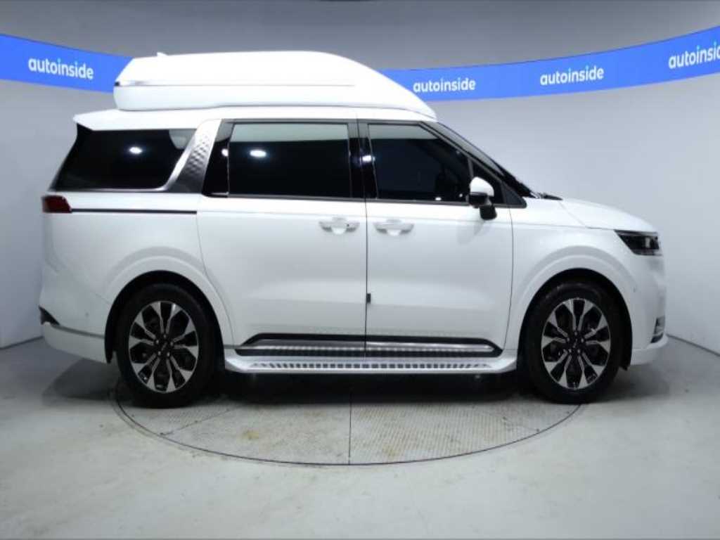 KIA Carnival - Vista 3